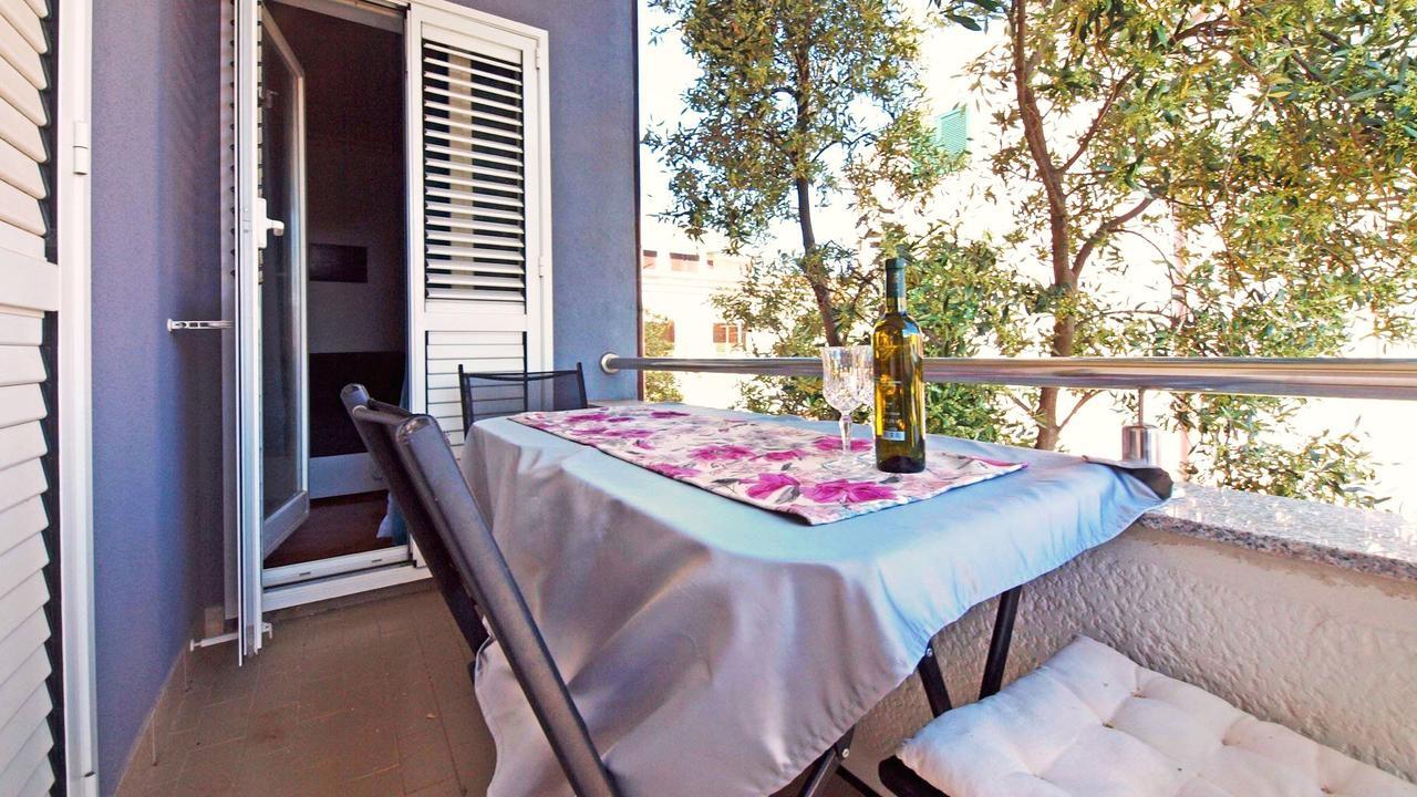 Apartment Ljubica Vodice Exterior foto